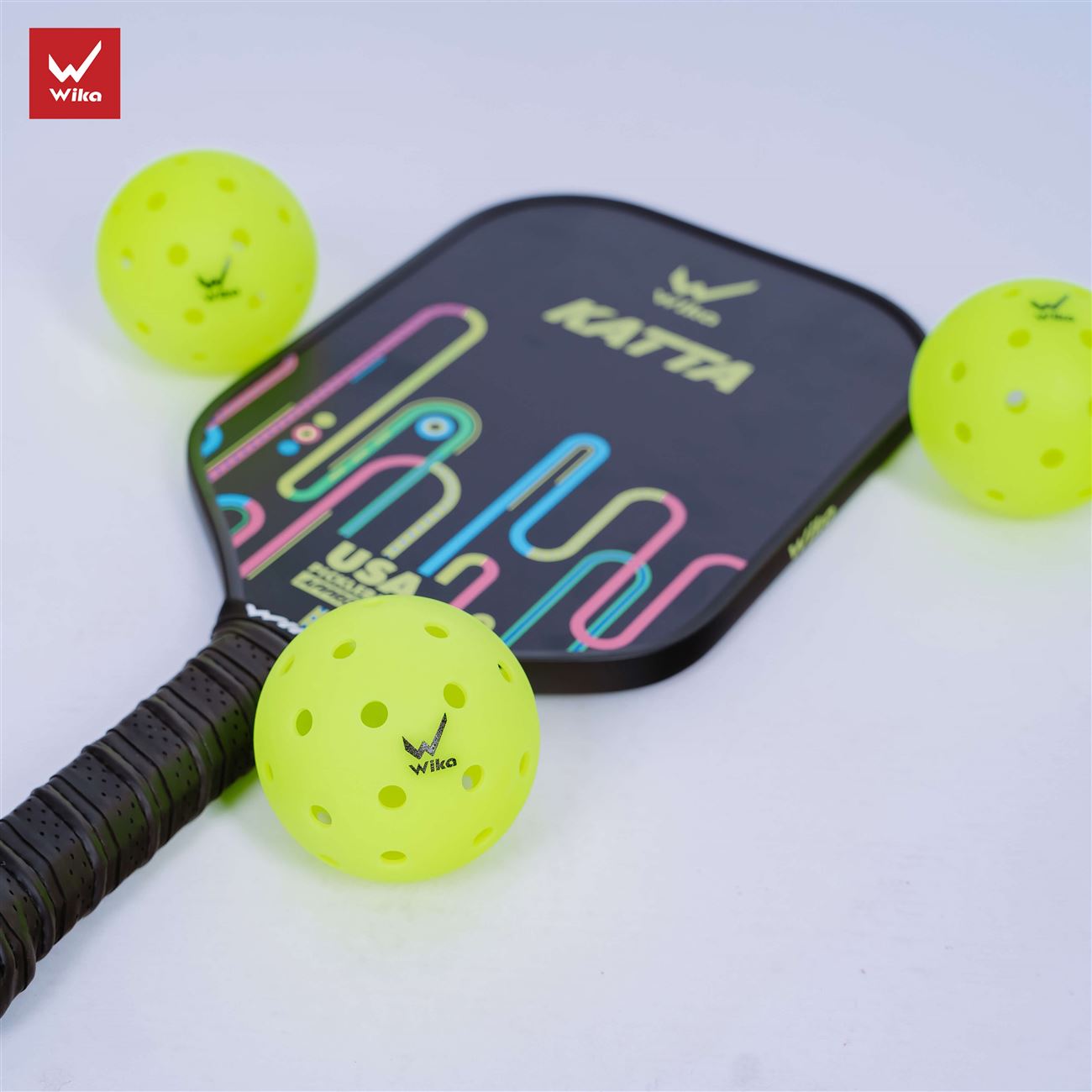 bong-pickleball-wika-w40l-thi-dau-1 bong-pickleball-wika-w40l-thi-dau-1