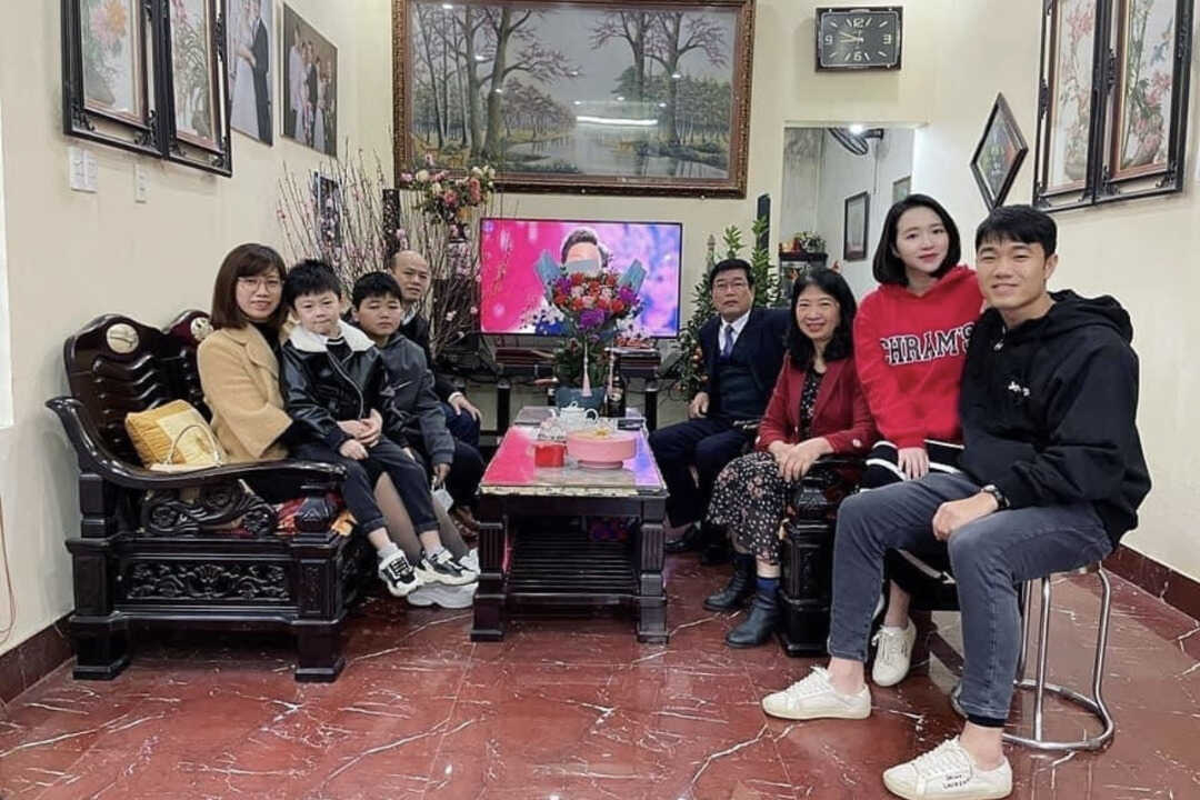 gia-dinh-luong-xuan-truong-xum-hop
